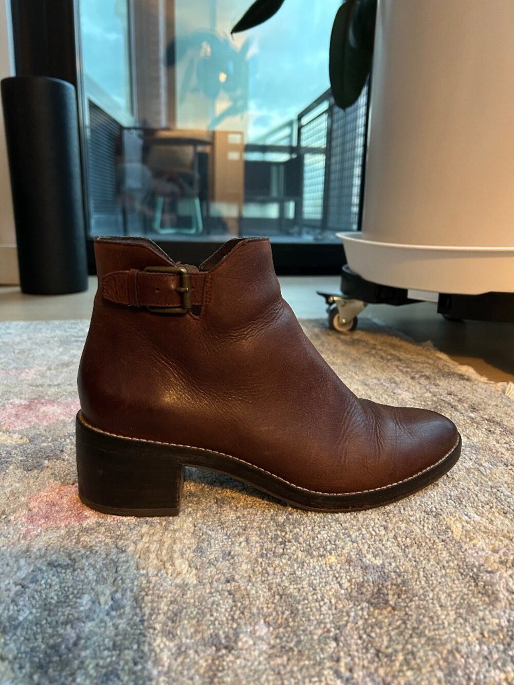 Cole Haan Leather Heeled Ankle Boots, Size 8 - Picture 7 of 16